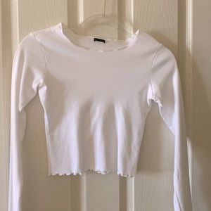 Brandy Melville cotton long sleeved cropped white shirt